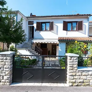 Apartment Nives, Poreč