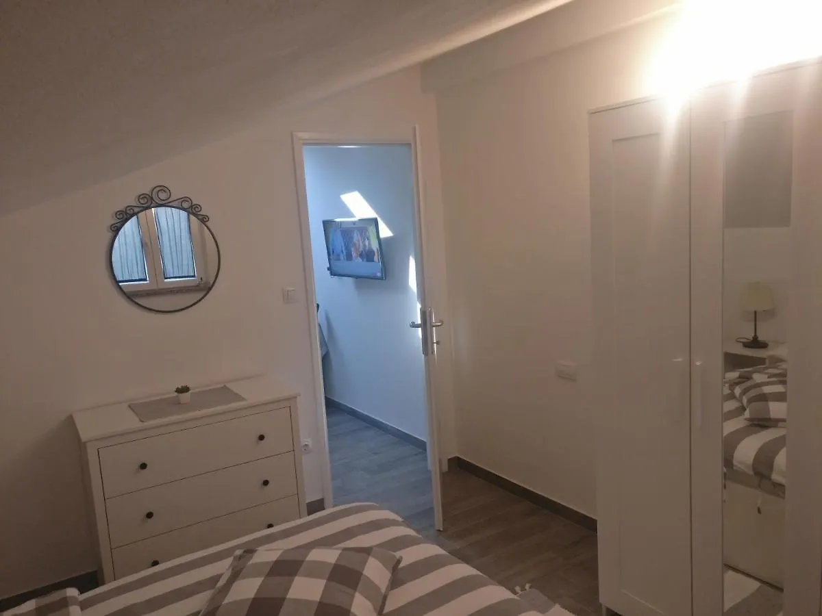 Apartmani Popovic Poreč Croacia